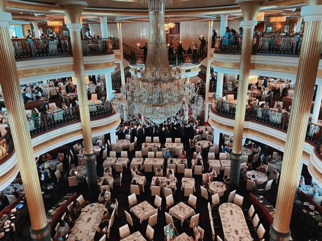 Main Dining Room on Royal Caribbean Independence of the Seas