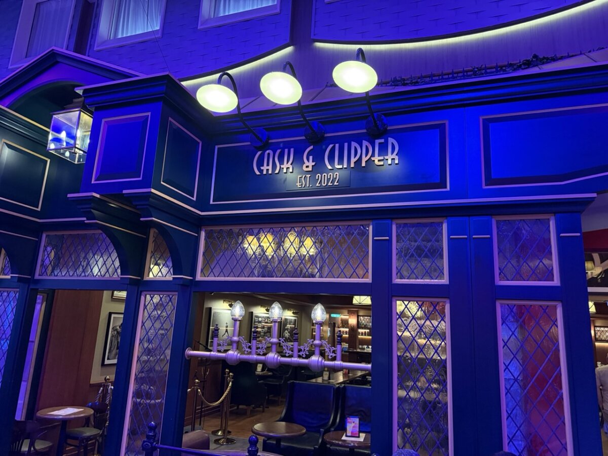 English Pub on a Royal Caribbean cruise ship