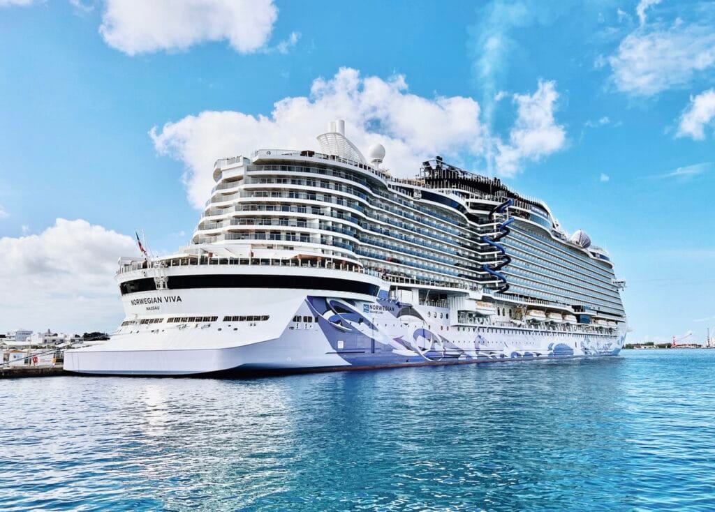 Norwegian Viva cruise ship in Nassau
