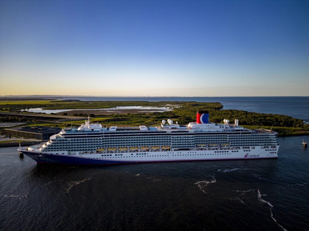 Carnival Luminosa cruise ship