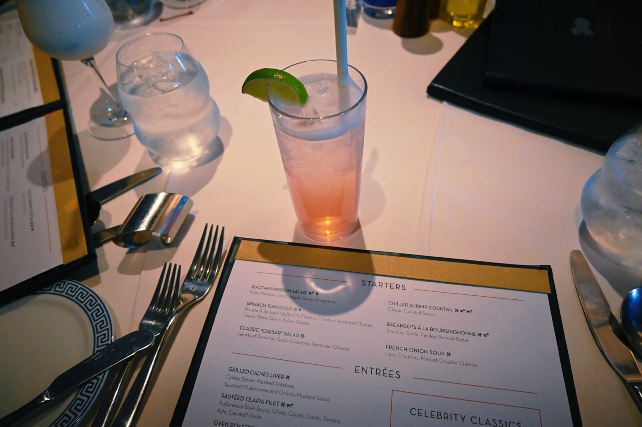 celebrity cruises main dining room cocktail at dinner