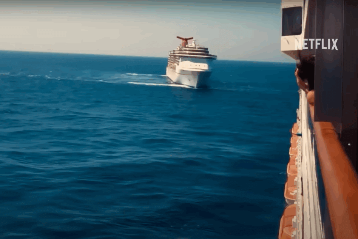 Carnival Triumph stranded at sea