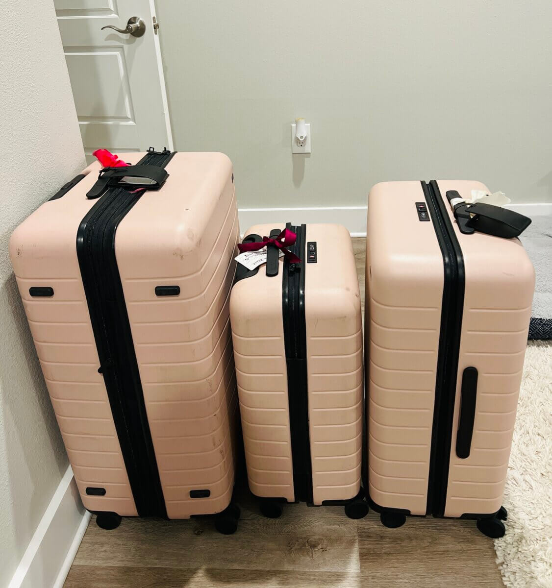 Away Luggage Set - Petal Pink