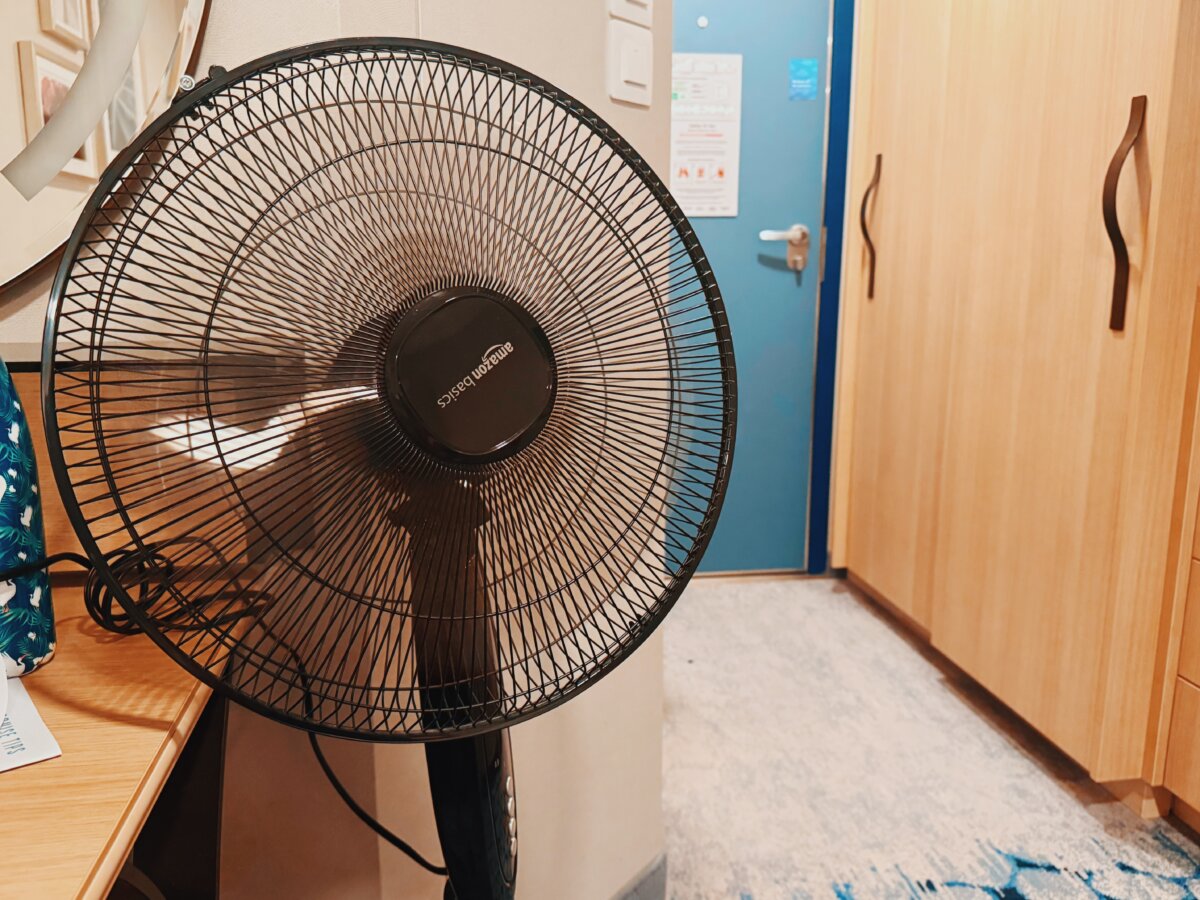 Cruise cabin floor fan in Royal Caribbean interior stateroom