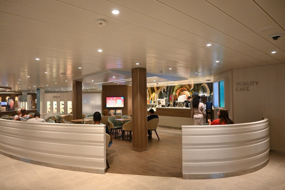 Vitalty Cafe onboard a Royal Caribbean cruise ship