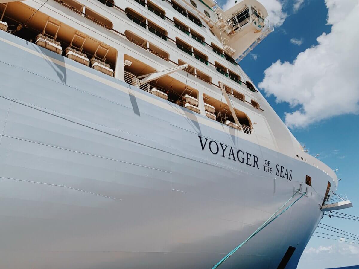 https://www.reddit.com/r/royalcaribbean/comments/1n7puka/voyager_of_the_seas_athens_to_rome_mediterranean/?share_id=-zQLhIVgJFBVjIuc0f9d6&utm_content=1&utm_medium=ios_app&utm_name=ioscss&utm_source=share&utm_term=1