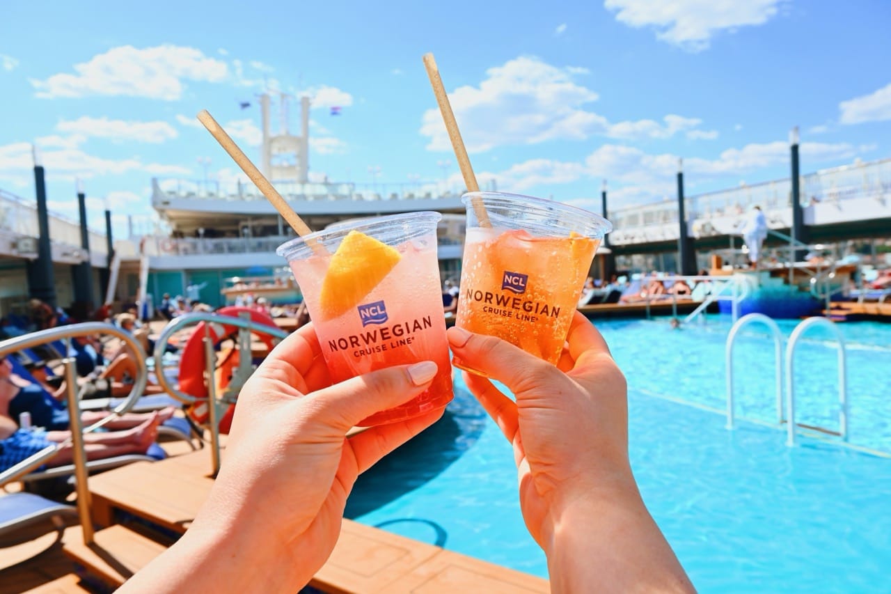 Norwegian Cruise Line Spitz Cocktails Pool Deck