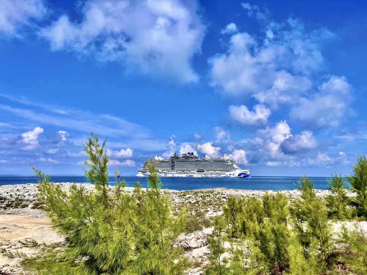 NCL Viva at Great Stirrup Cay