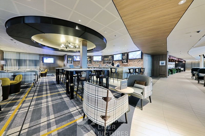Celebrity Xcel Craft Social Bar