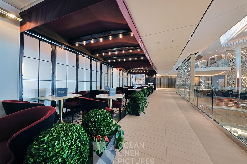 Celebrity Xcel Grand Plaza