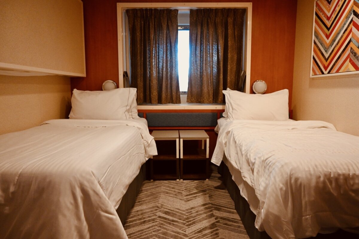 Norwegian Dawn Obstructed Cabin