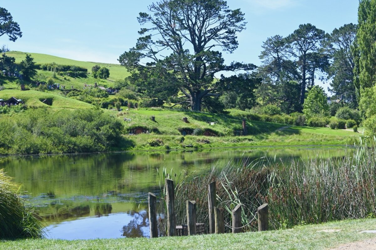 Hobbiton Movie Set lake