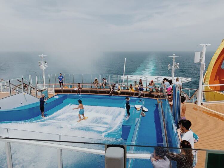 Spectrum of the Seas Flowrider in China