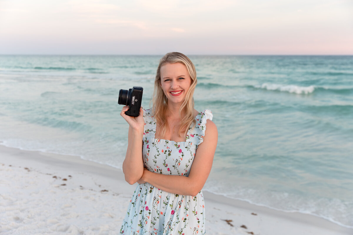 Jamie Kamber with Destin Snapshots