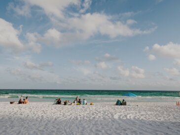 Destin, Florida white sand beach