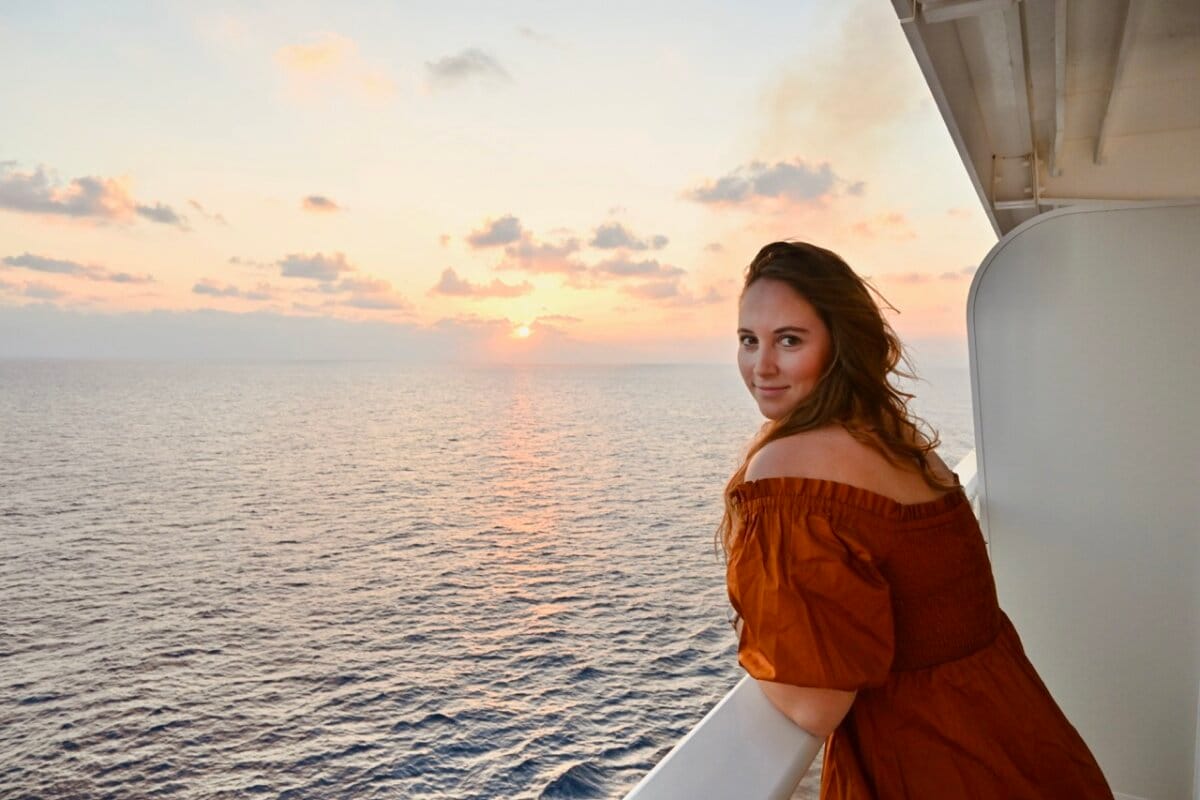 Cruise outfit ideas for October Mediterranean - Evening Attire