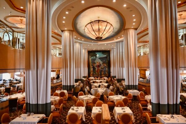 Jewel of the Seas Main Dining Room