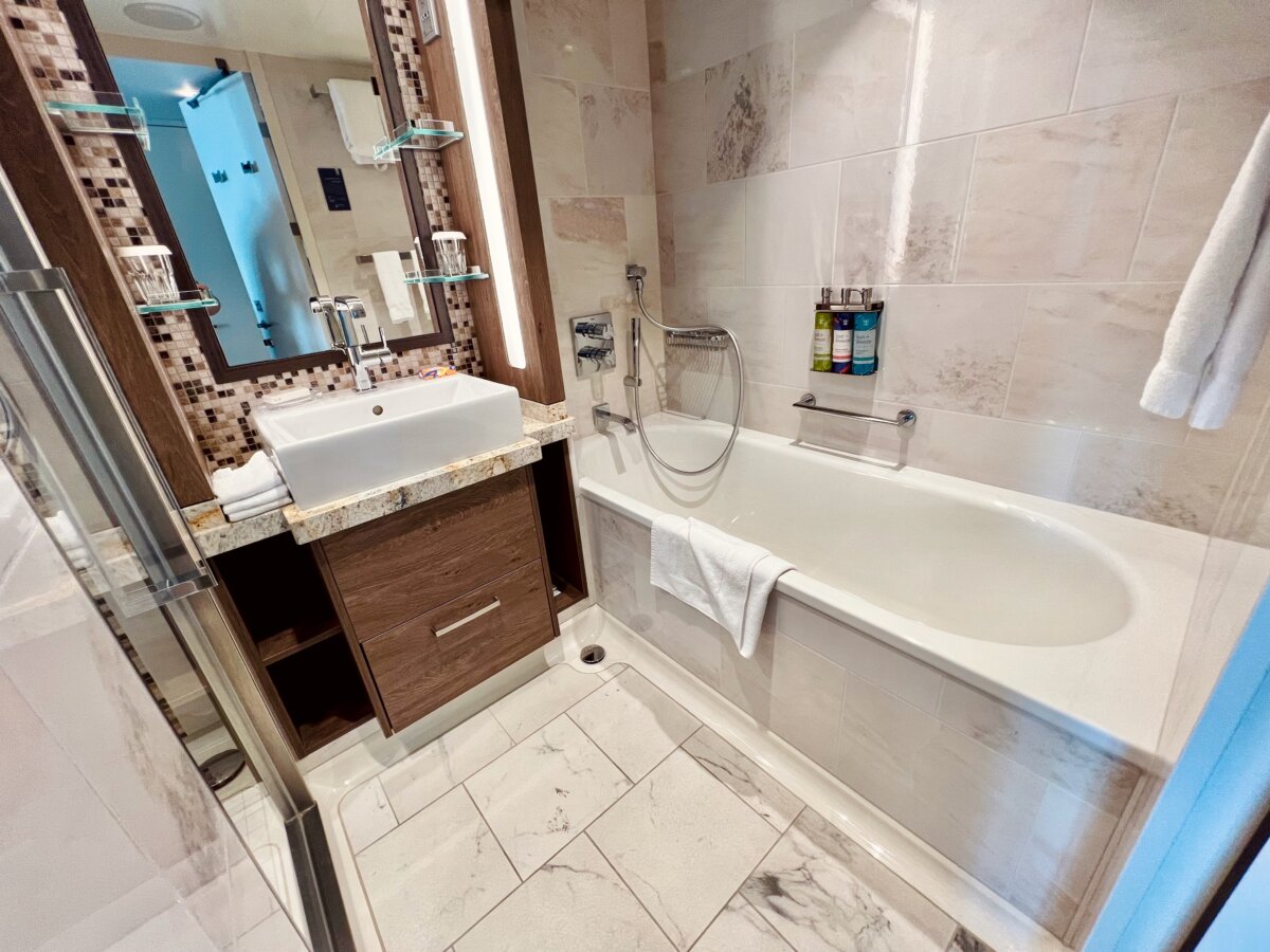 Odyssey of the Seas Junior Suite Bathroom