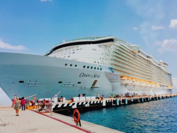 Royal Caribbean's Oasis of the Seas