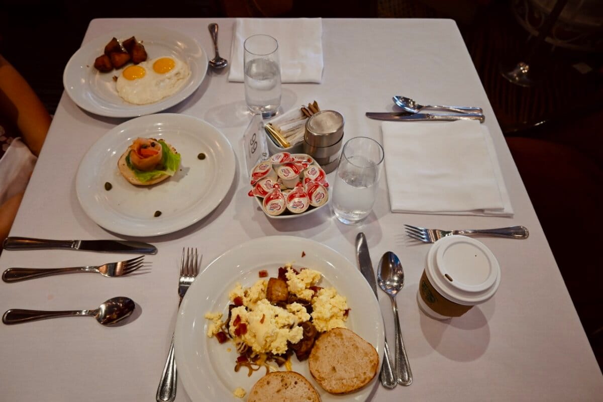Norwegian Dawn Food Breakfast in Main Dining Room