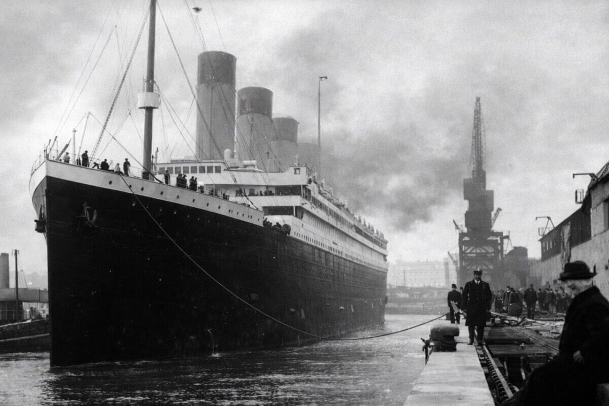 Titanic Sailing from Southampton 