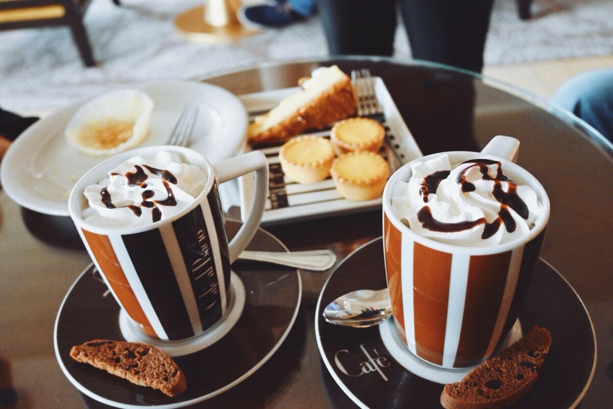 Celebrity Cruises Cafe al Bacio hot chocolate