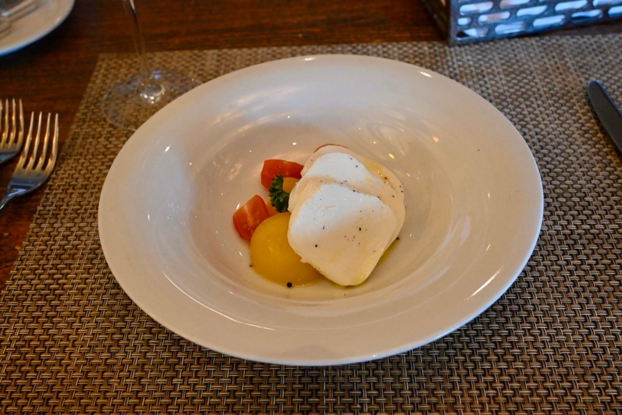NCL La Cucina Caprese Salad