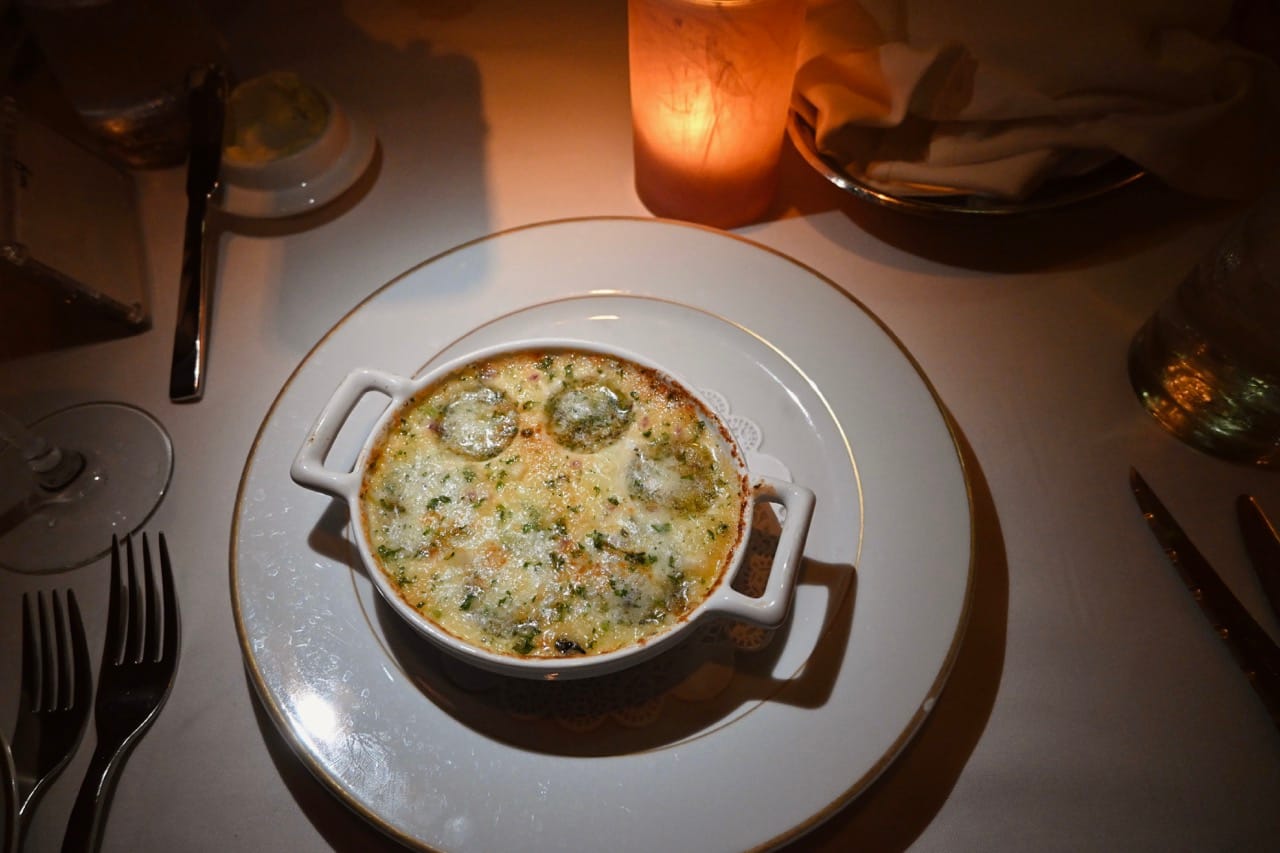 NCL Le Bistro Escargot 