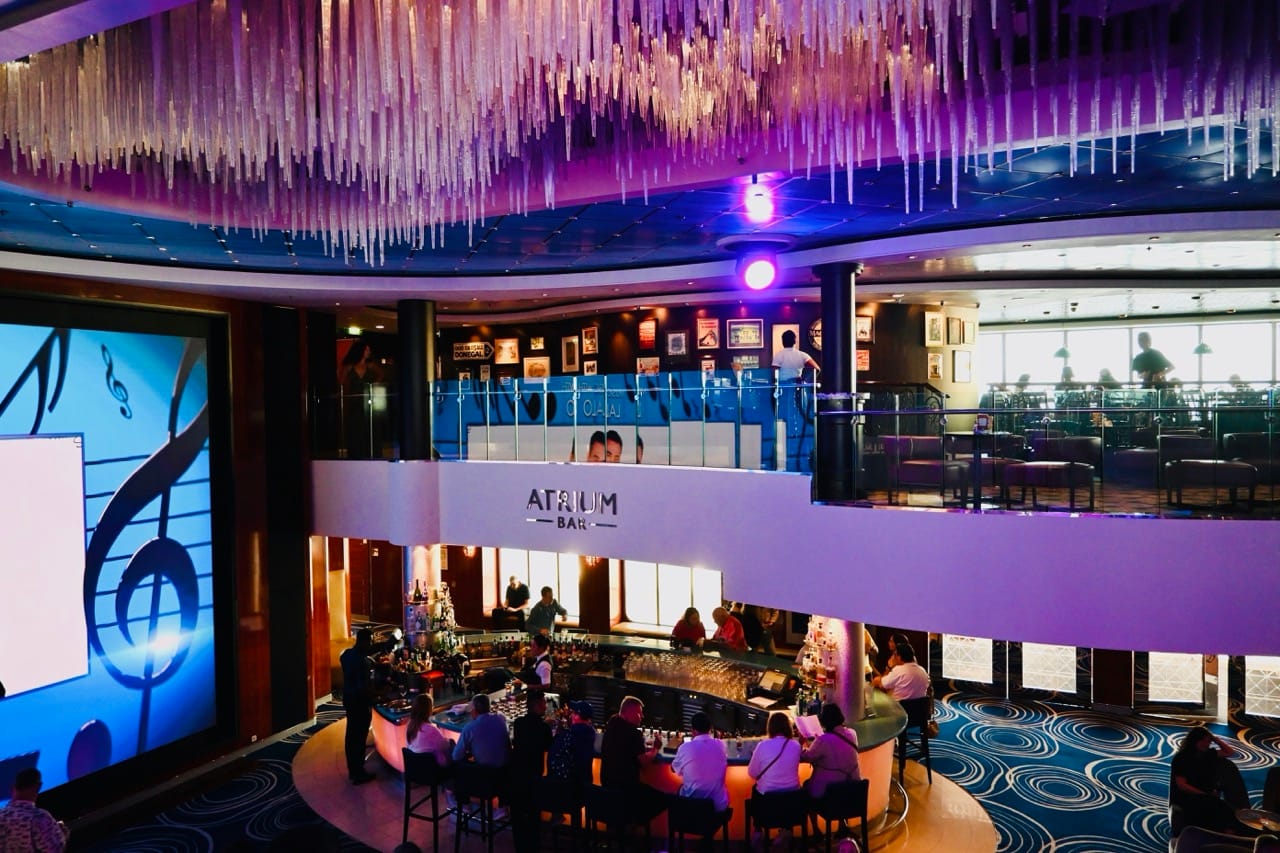 NCL Pearl Atrium Bar