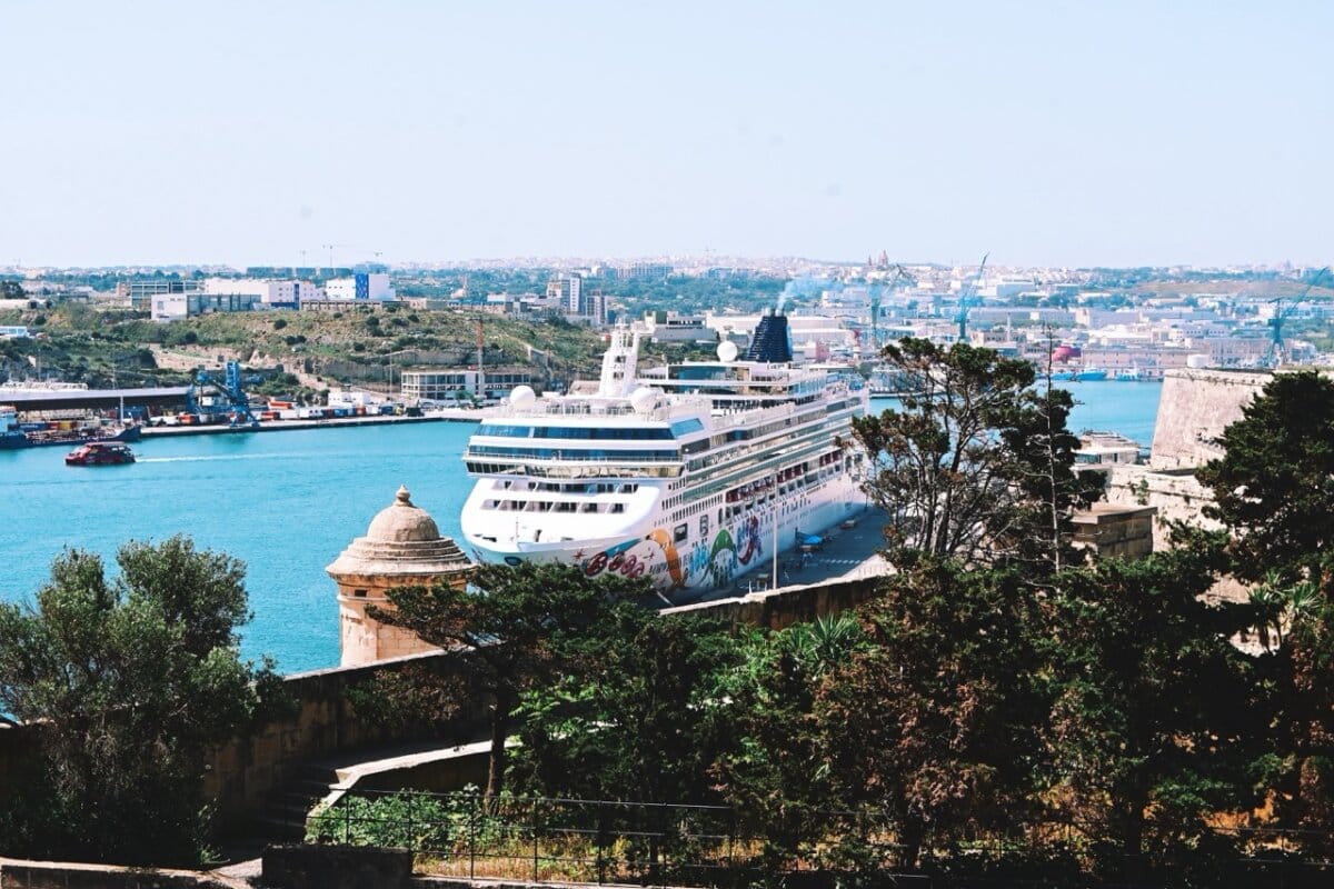 Norwegian Pearl docked in Malta