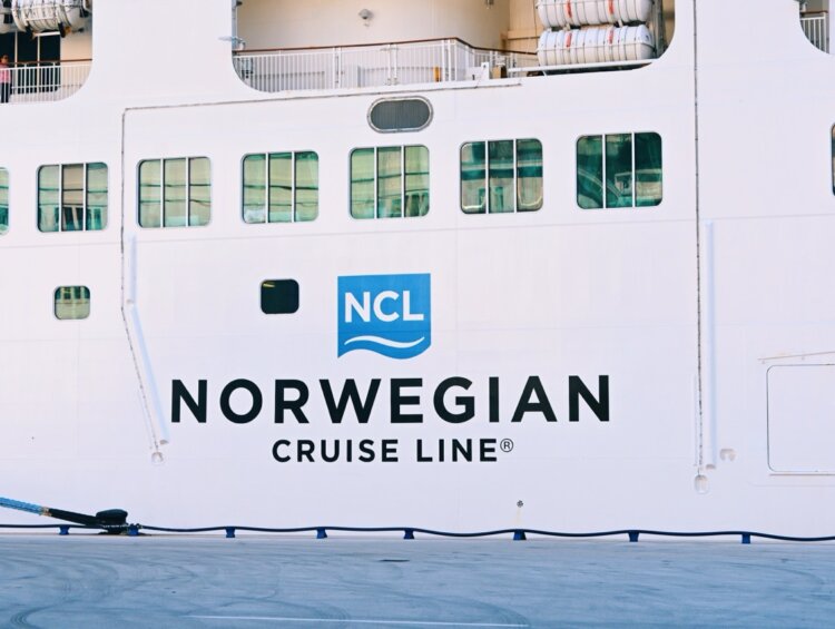 Norwegian Cruise Line Logo on NCL Pearl