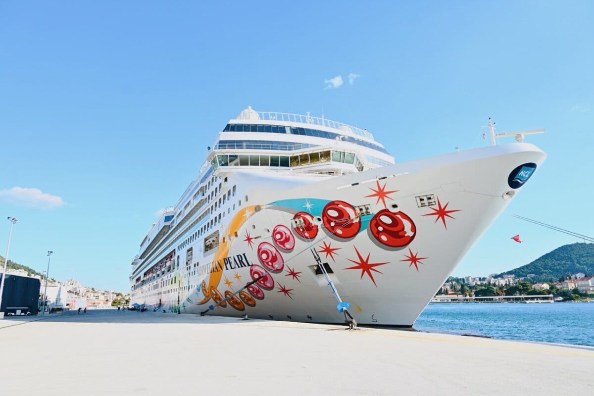 Norwegian Pearl in Croatia
