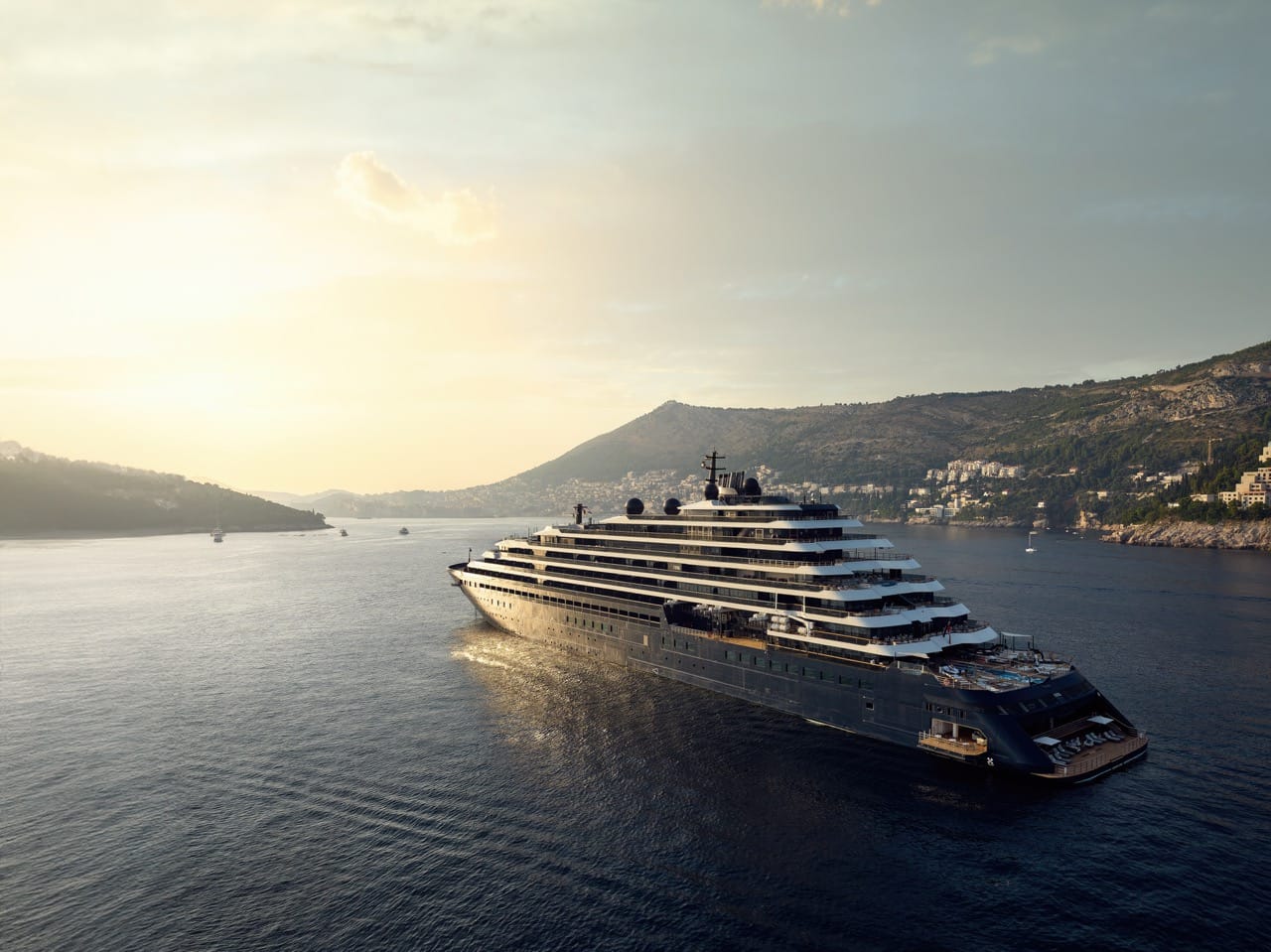 Ritz Carlton Cruise - Yacht Collection sailing