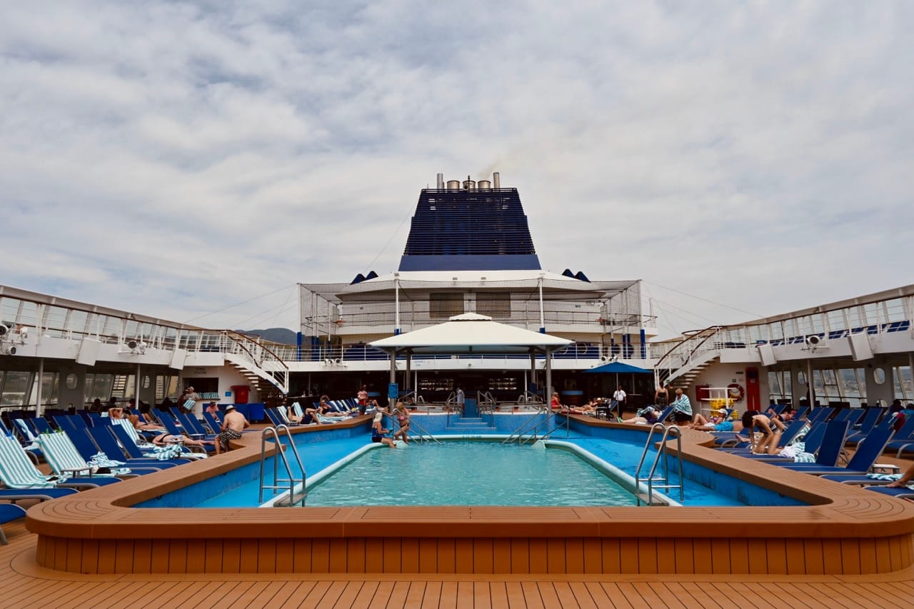 NCL Sun Pool Deck