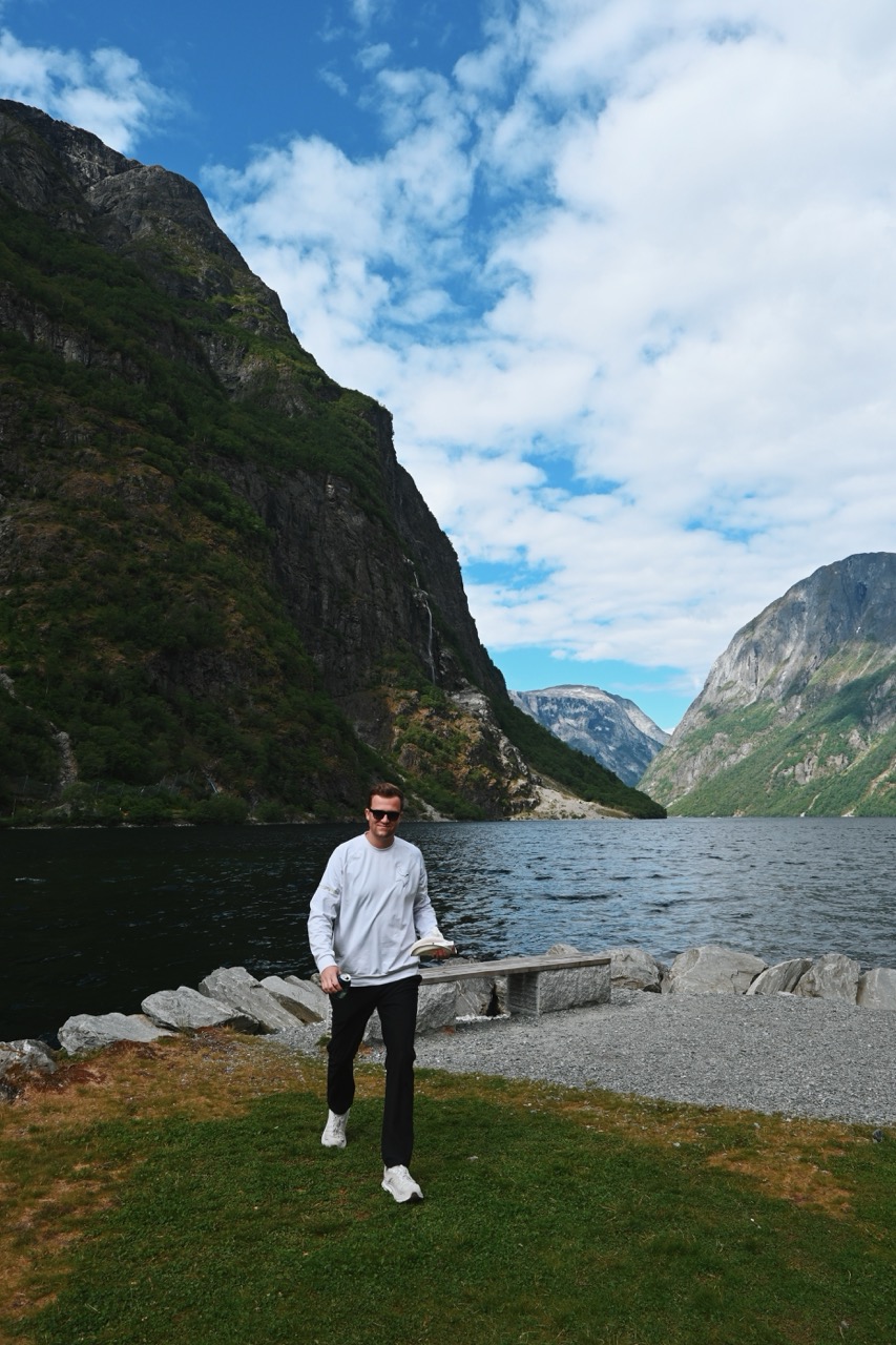 Norway Cruise Outfit in Flam