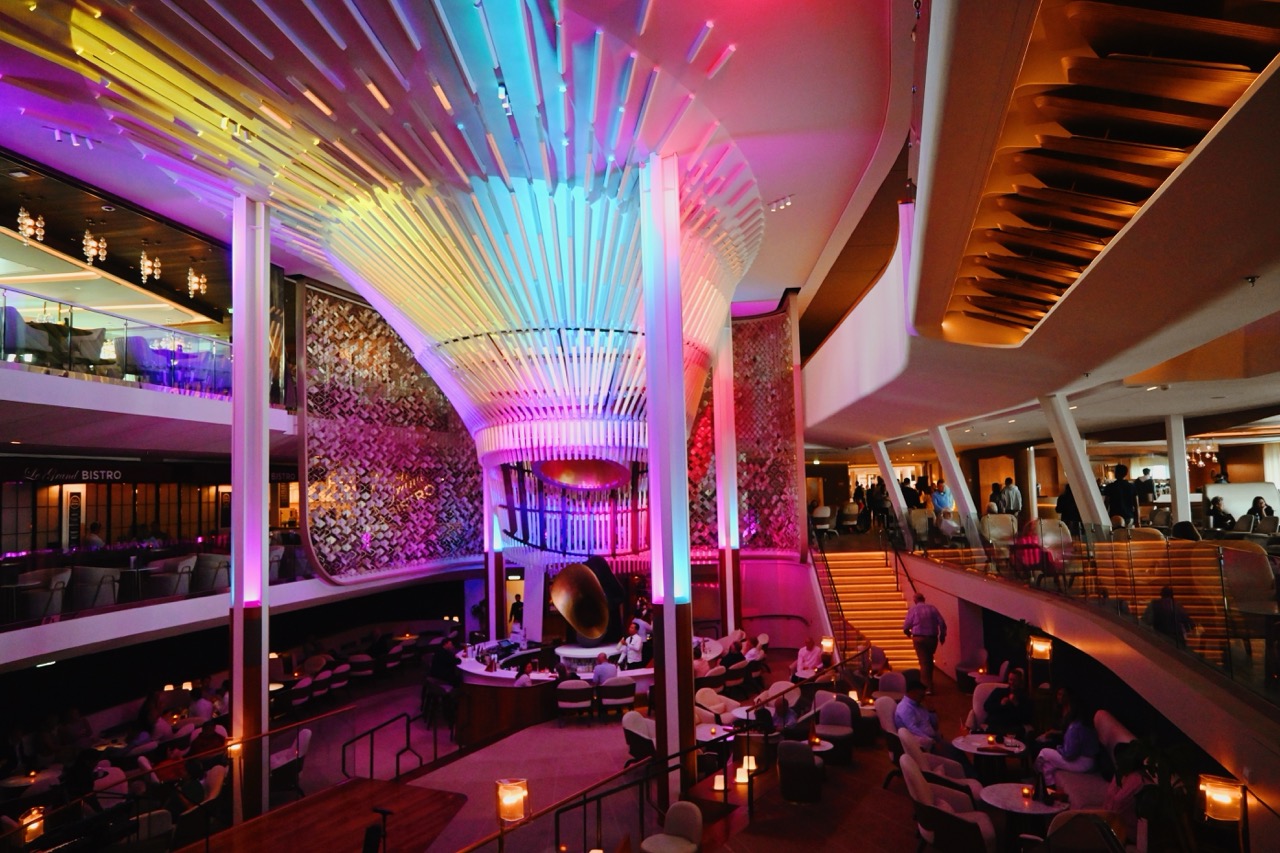Celebrity Apex Grand Plaza