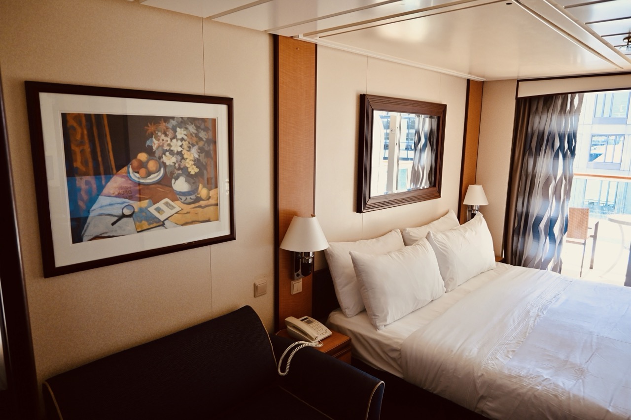 Jewel of the Seas Royal Caribbean Balcony Cabin bed and couch