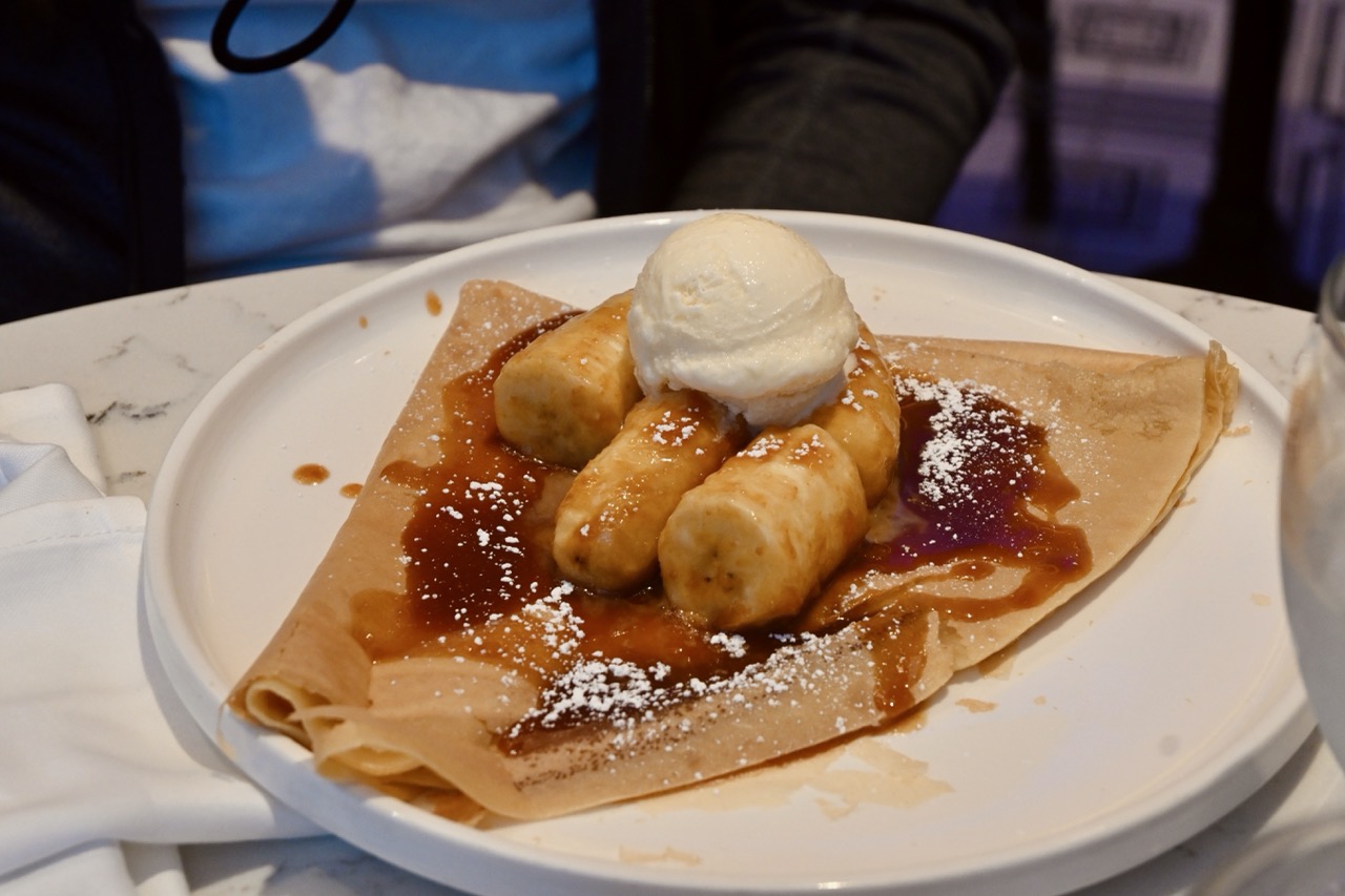 Carnival Mardi Gras Emeril Bistro