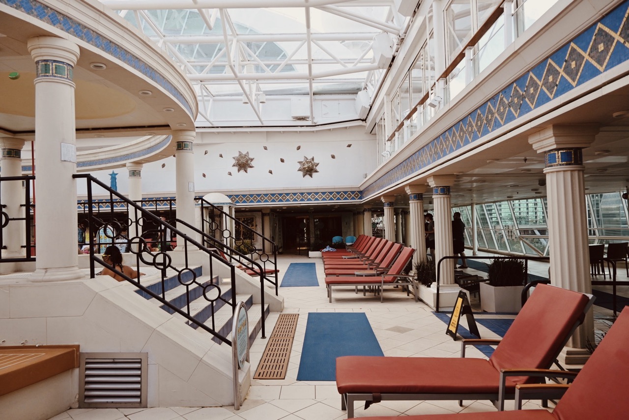 Grandeur of the Seas Solarium 