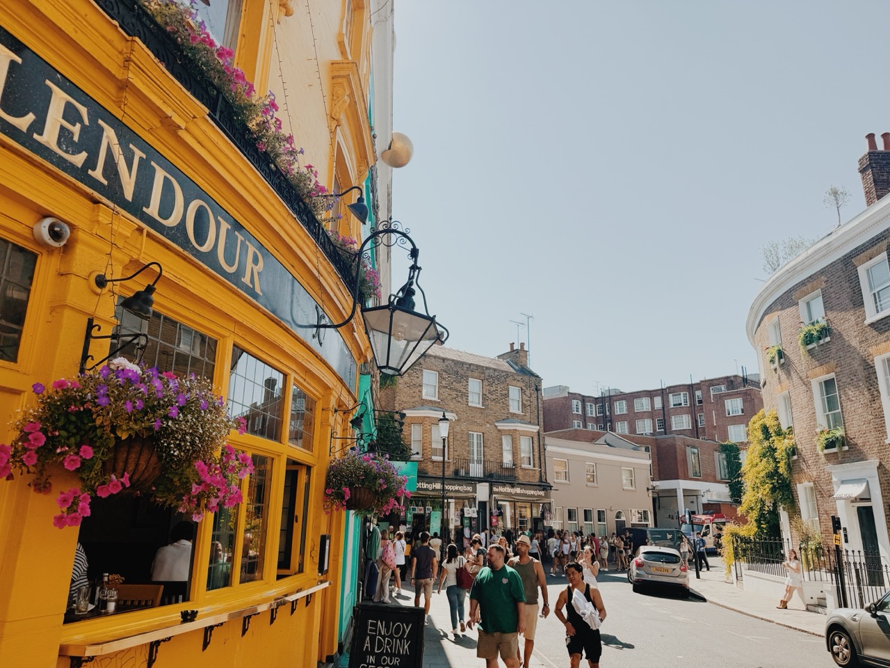 Notting Hill Shopping Bag stores on Portobello Road in London