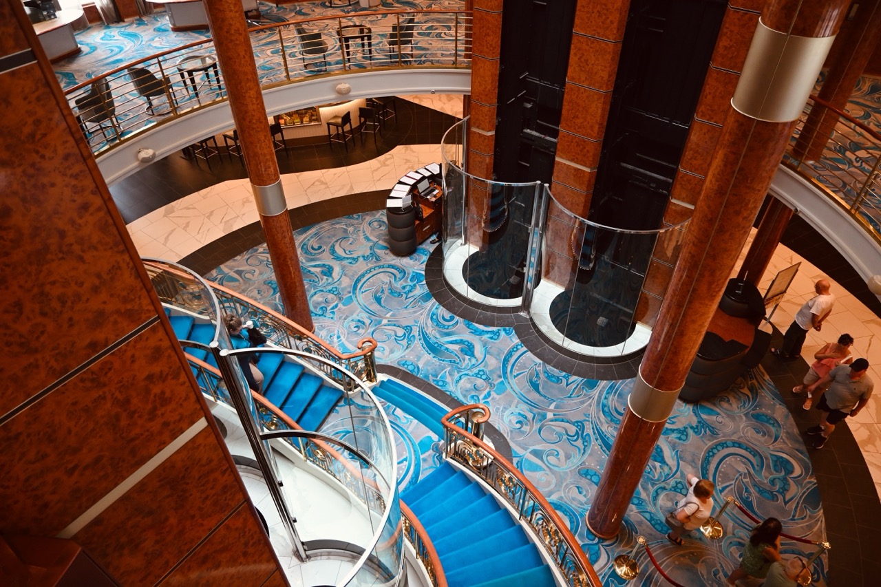 Norwegian Sun Main Atrium